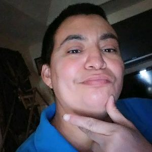 Meet your Posher, Roxanna